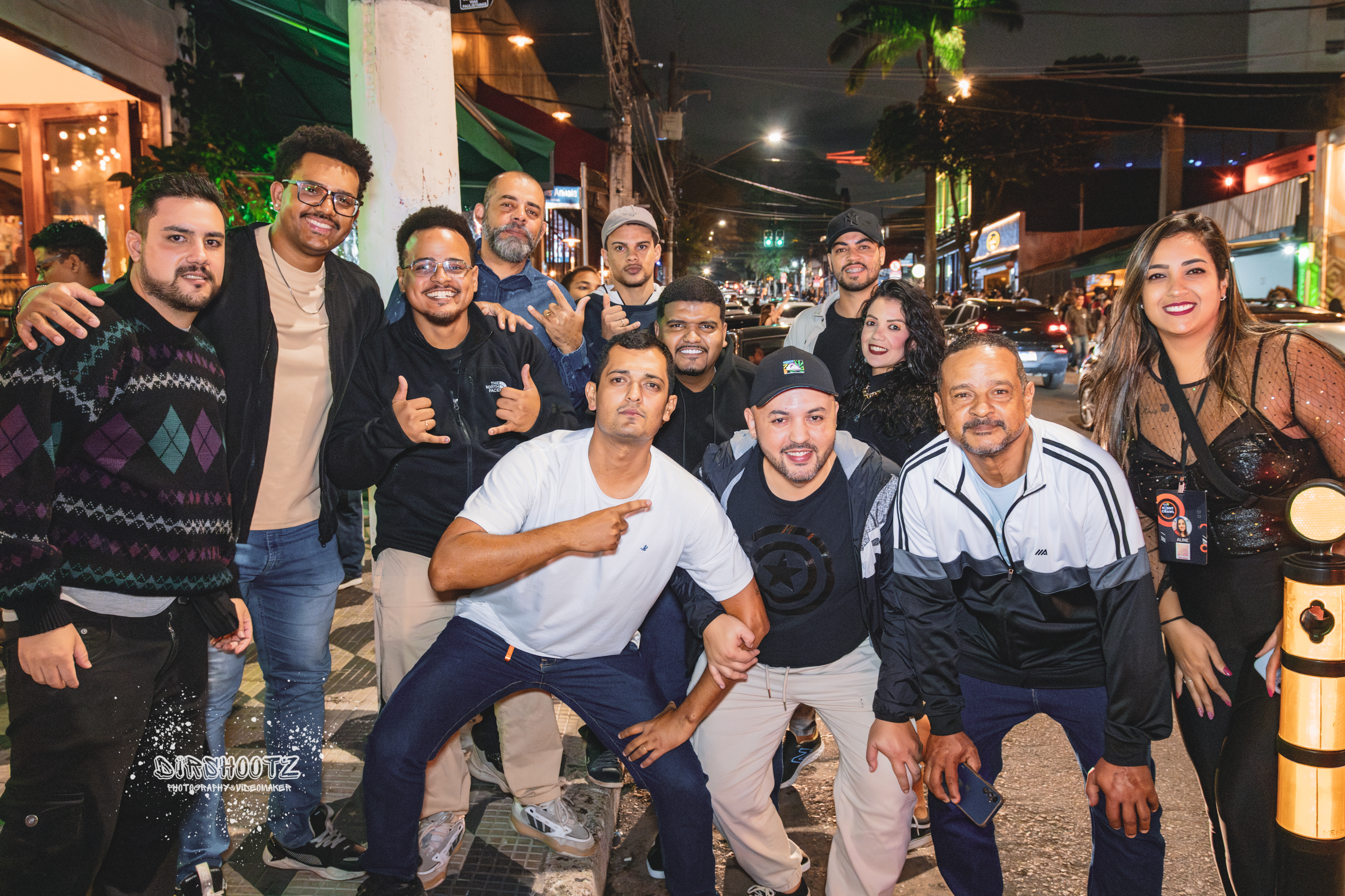 Personas disfrutando Night Crawl